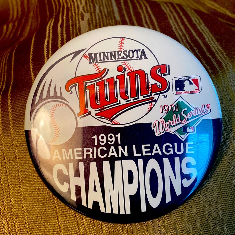 Minnesota Twins Licensed 1991 American League Champions Pin Button